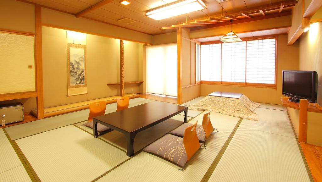 Isawa View Hotel Fuefuki Extérieur photo