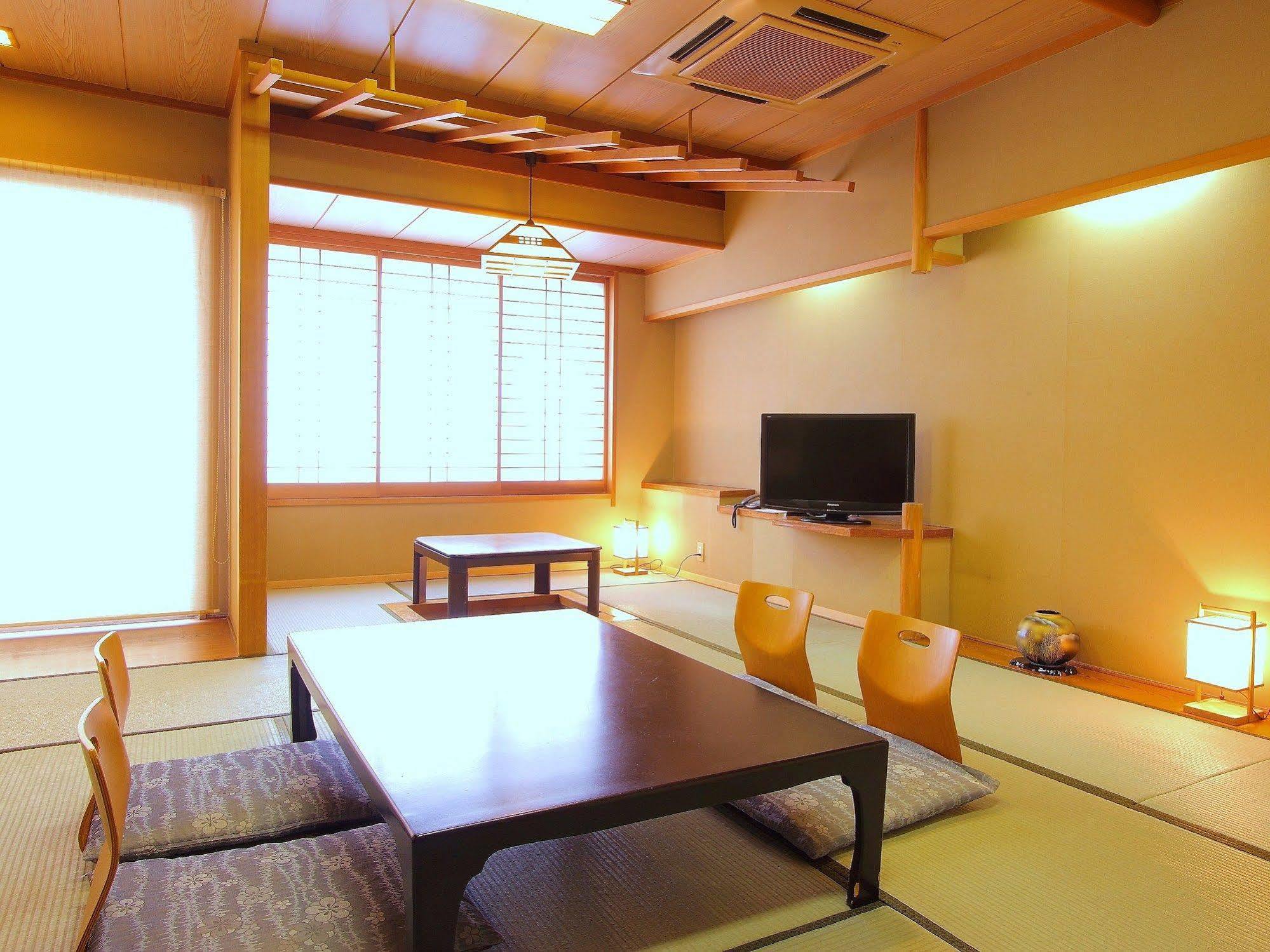 Isawa View Hotel Fuefuki Extérieur photo